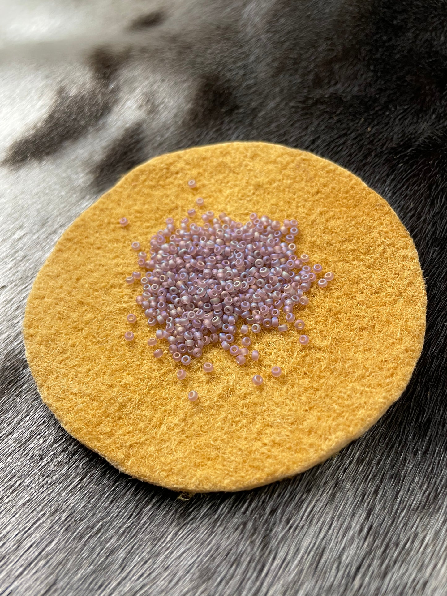 11/0 Miyuki Seed Bead - Smoky Amethyst AB