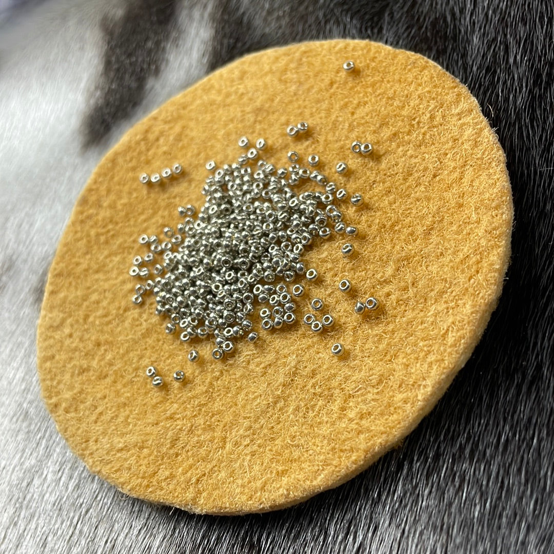 11/0 Miyuki Seed Bead - Light Pewter