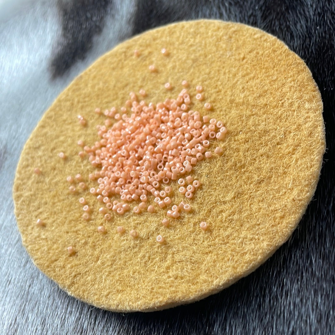 11/0 Miyuki Delica - Peach