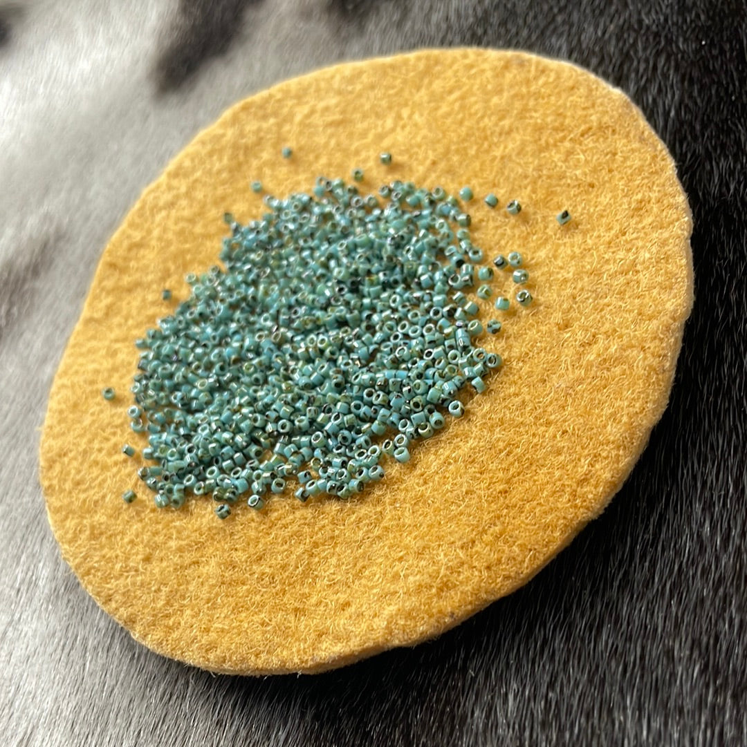 11/0 Miyuki Delica - Turquoise Picasso
