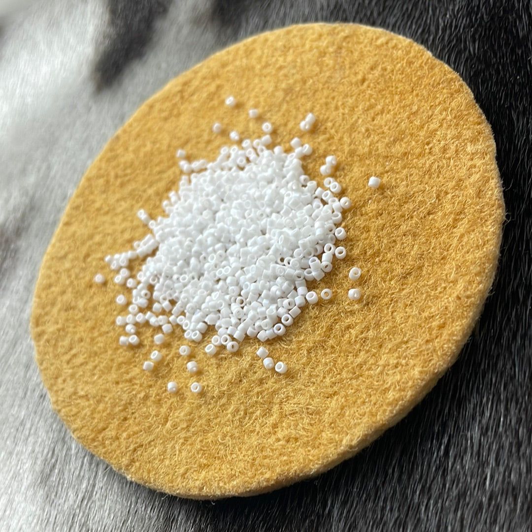 11/0 Miyuki Delica - Matte White