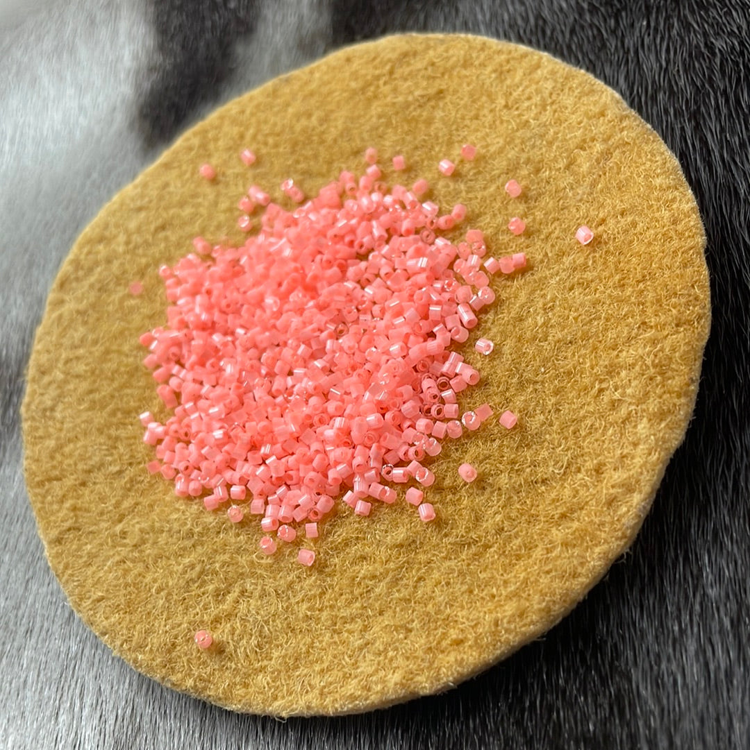 11/0 Miyuki Delica - Flamingo Silk