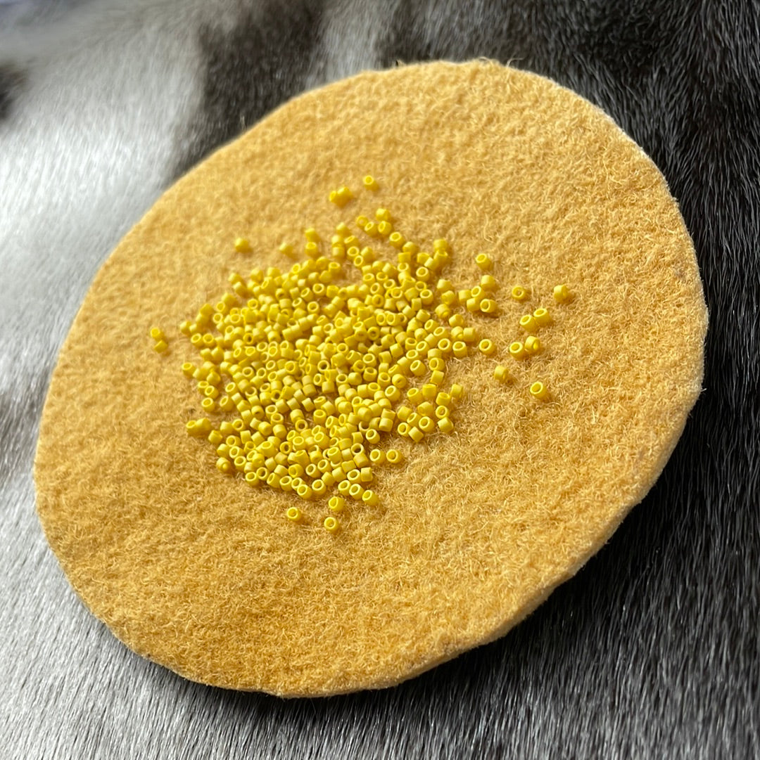 11/0 Miyuki Delica - Yellow Canary