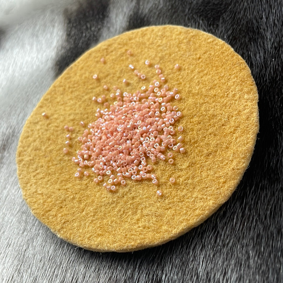 11/0 Miyuki Delica - Peach