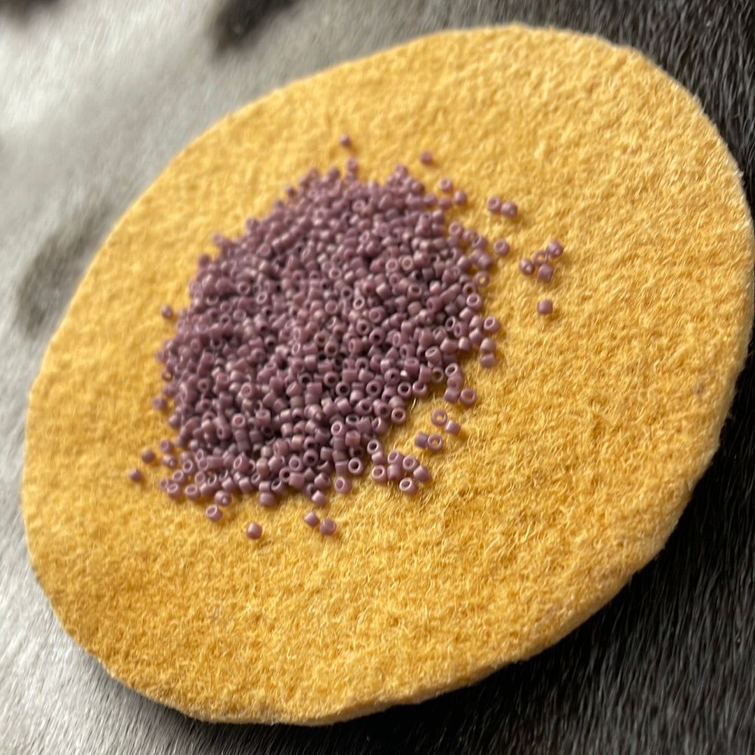 11/0 Miyuki Delica - Mulberry Matte