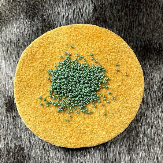 11/0 Miyuki Seed Bead - Frosted Emerald