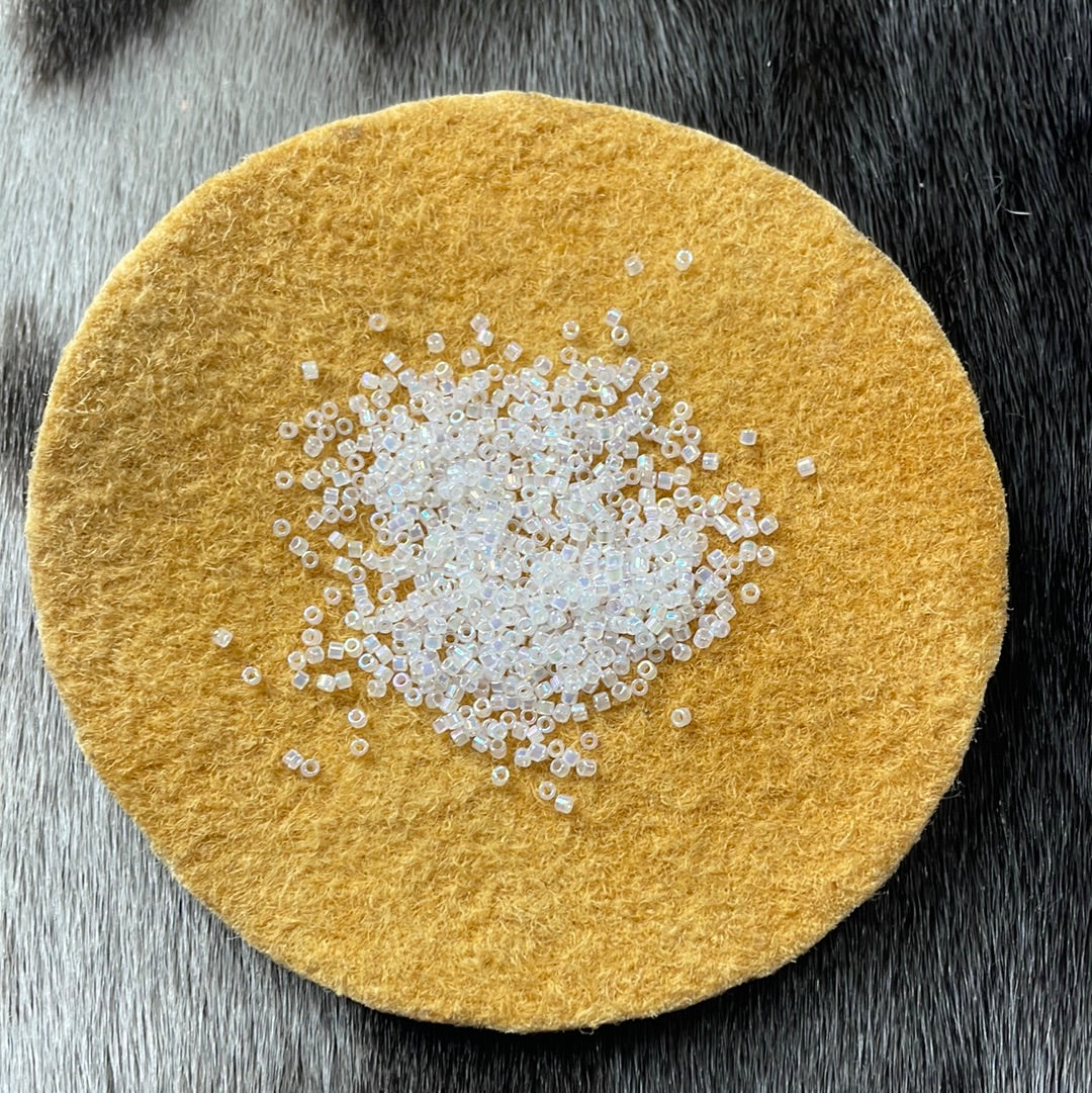 11/0 Miyuki Delica - White Opal AB