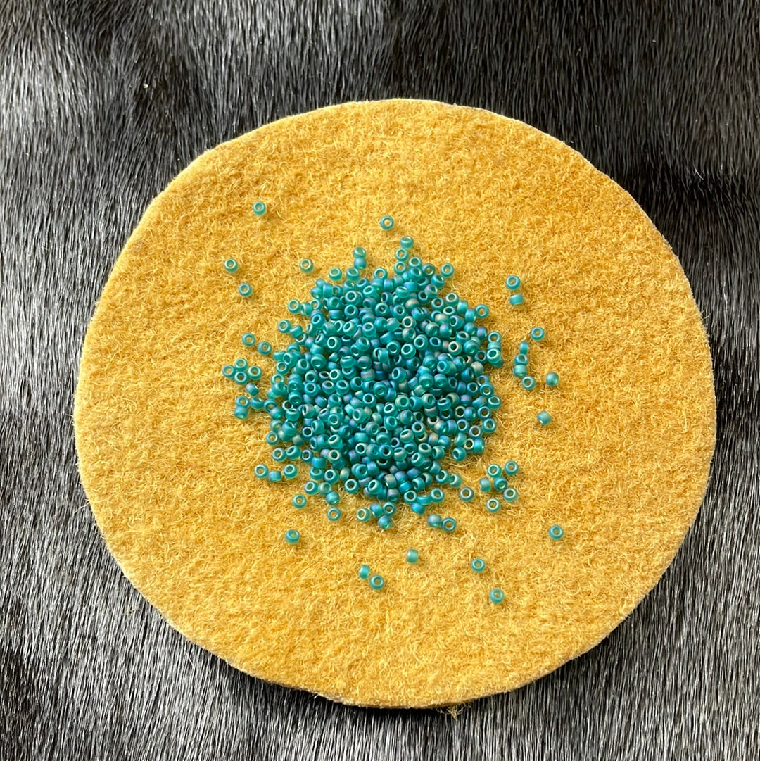 11/0 Miyuki Seed Bead - Emerald