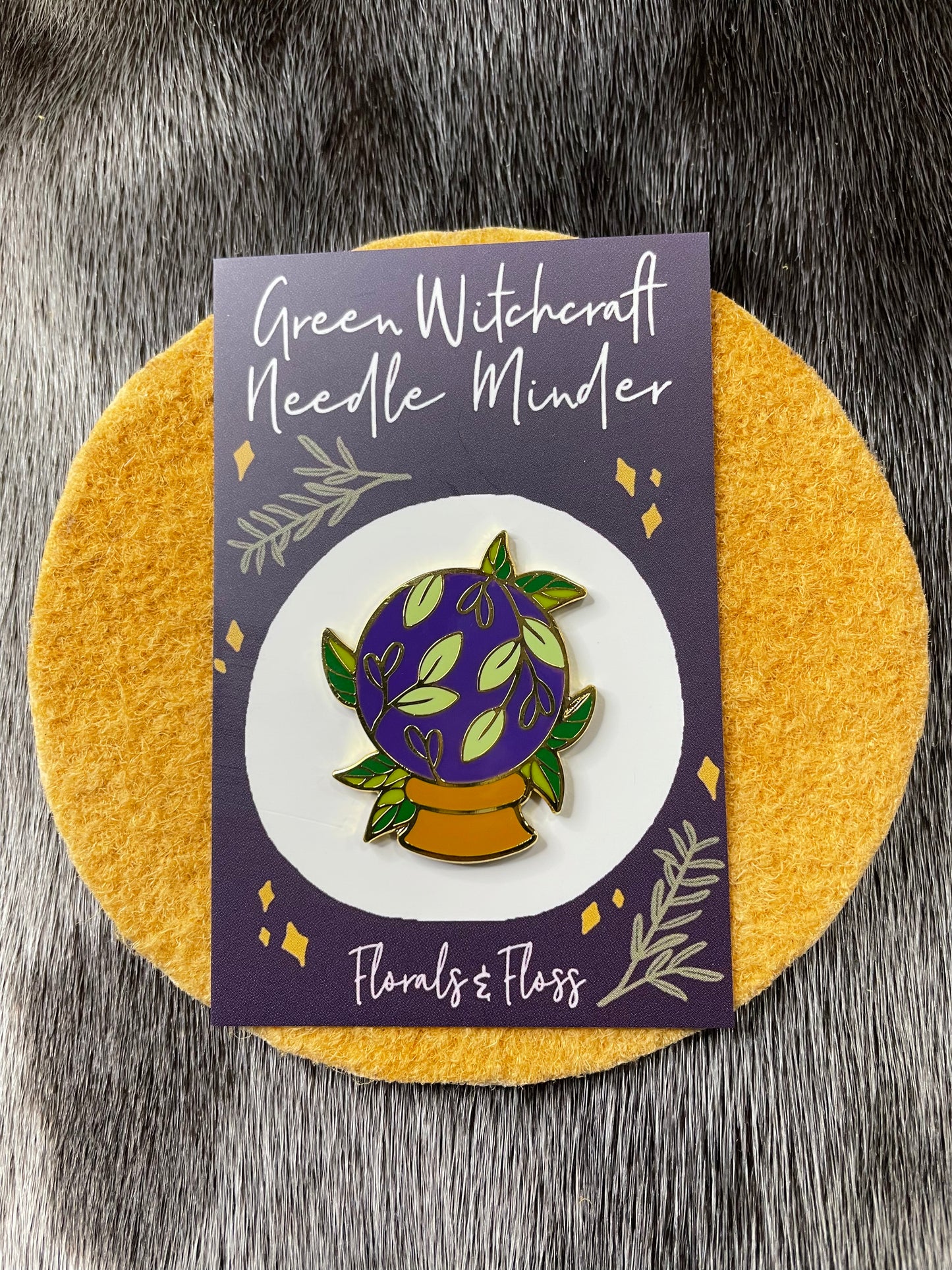 F&F Needle Minder - Witchcraft
