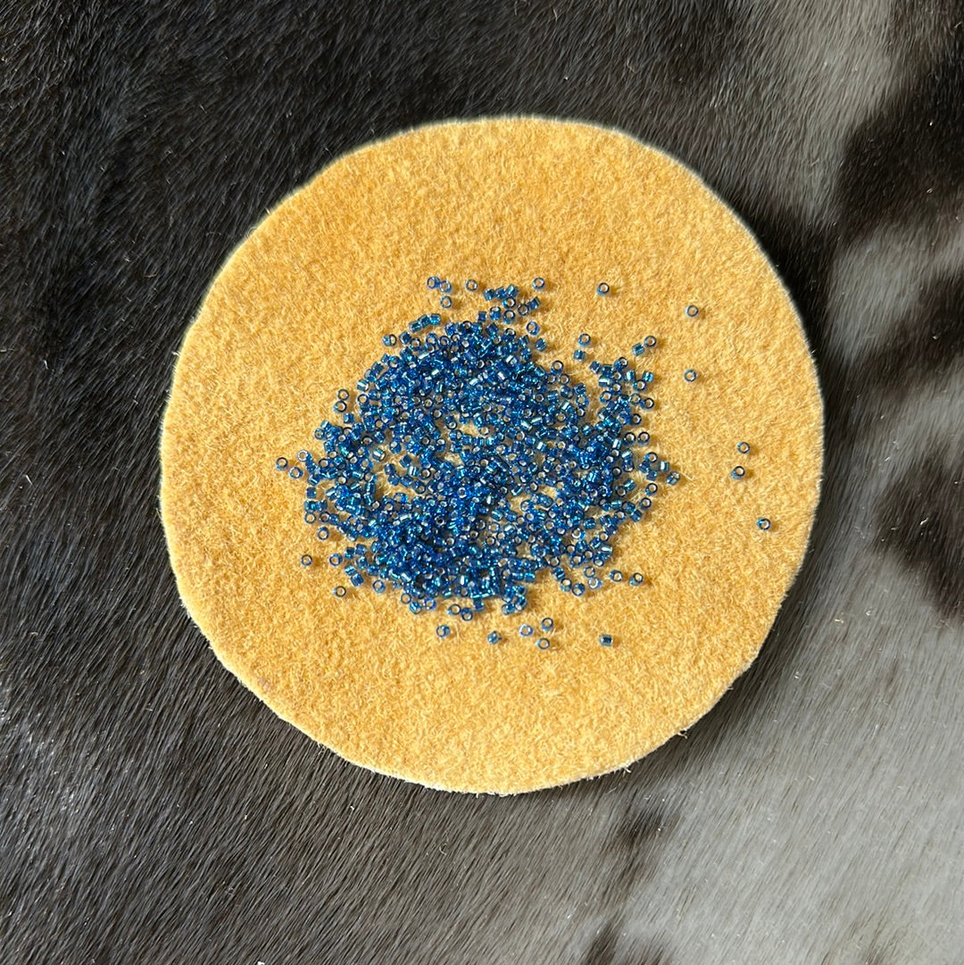 11/0 Miyuki Delica - Blue zircon SL