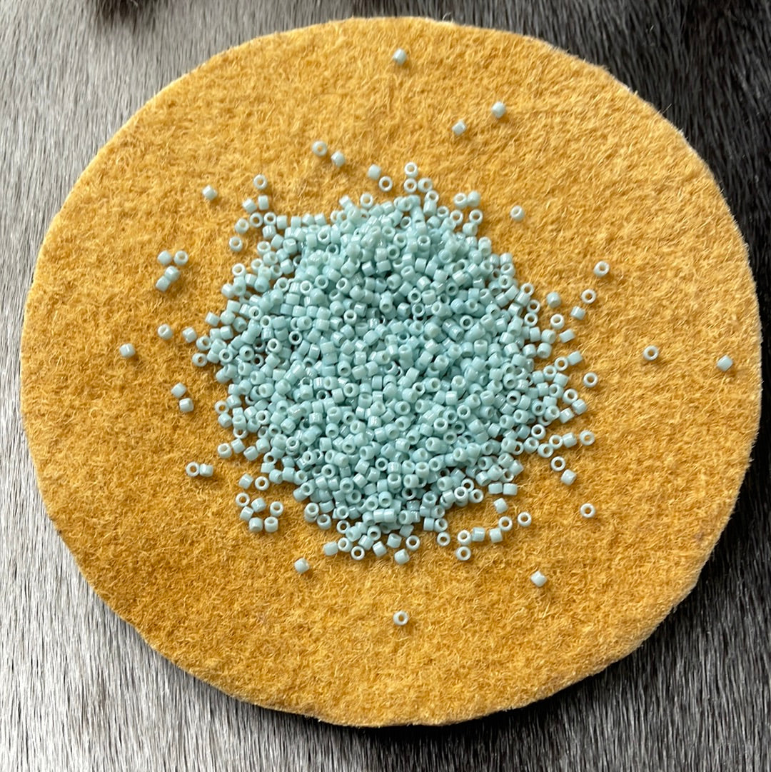 11/0 Miyuki Delica - Aqua Ice