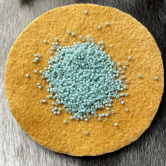 11/0 Miyuki Delica - Aqua Ice