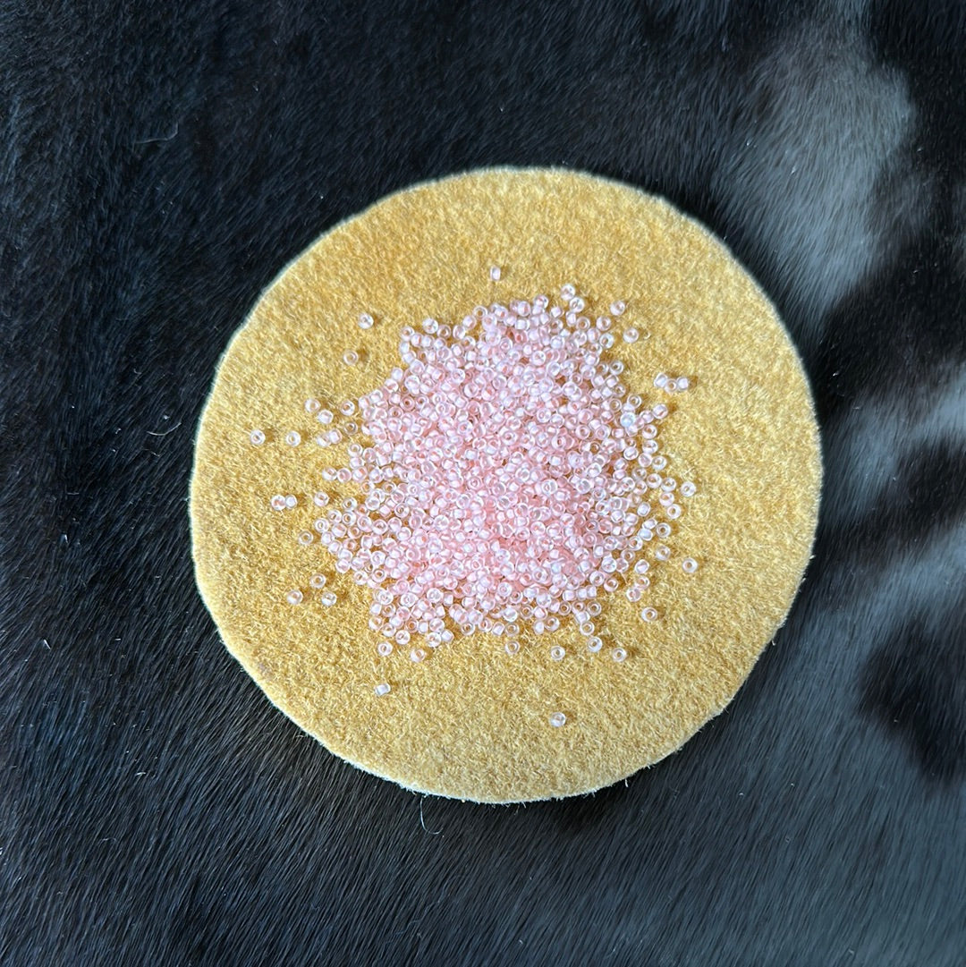 11/0 Miyuki Seed Bead - Crystal Baby Pink Lined
