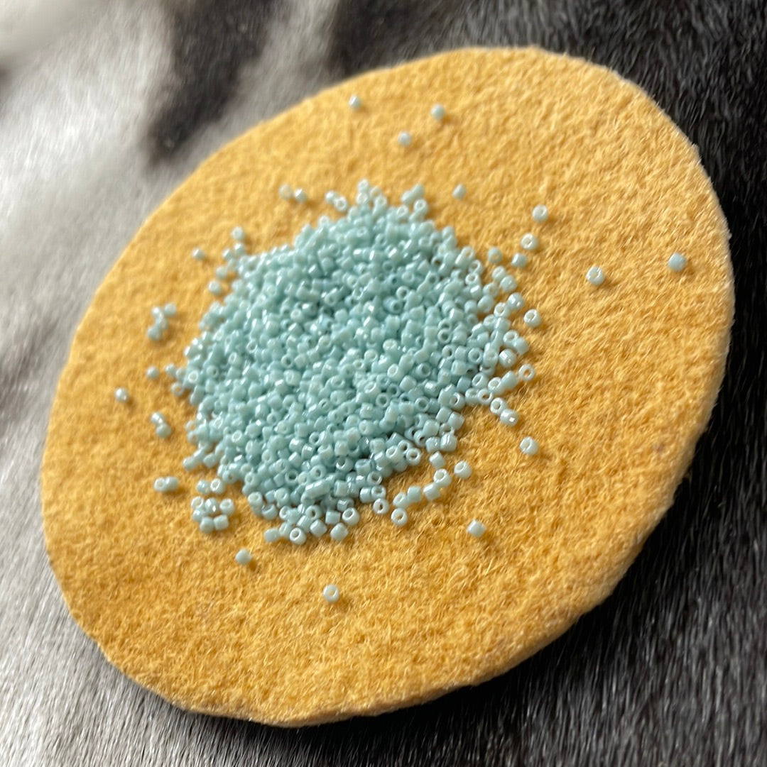 11/0 Miyuki Delica - Aqua Ice