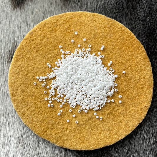 11/0 Miyuki Delica - Matte White