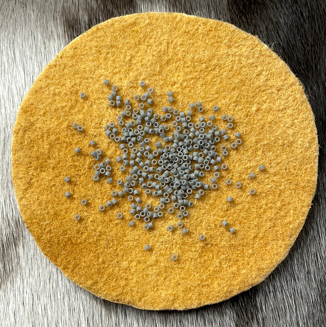 11/0 Miyuki Delica - Grey Op. Matte