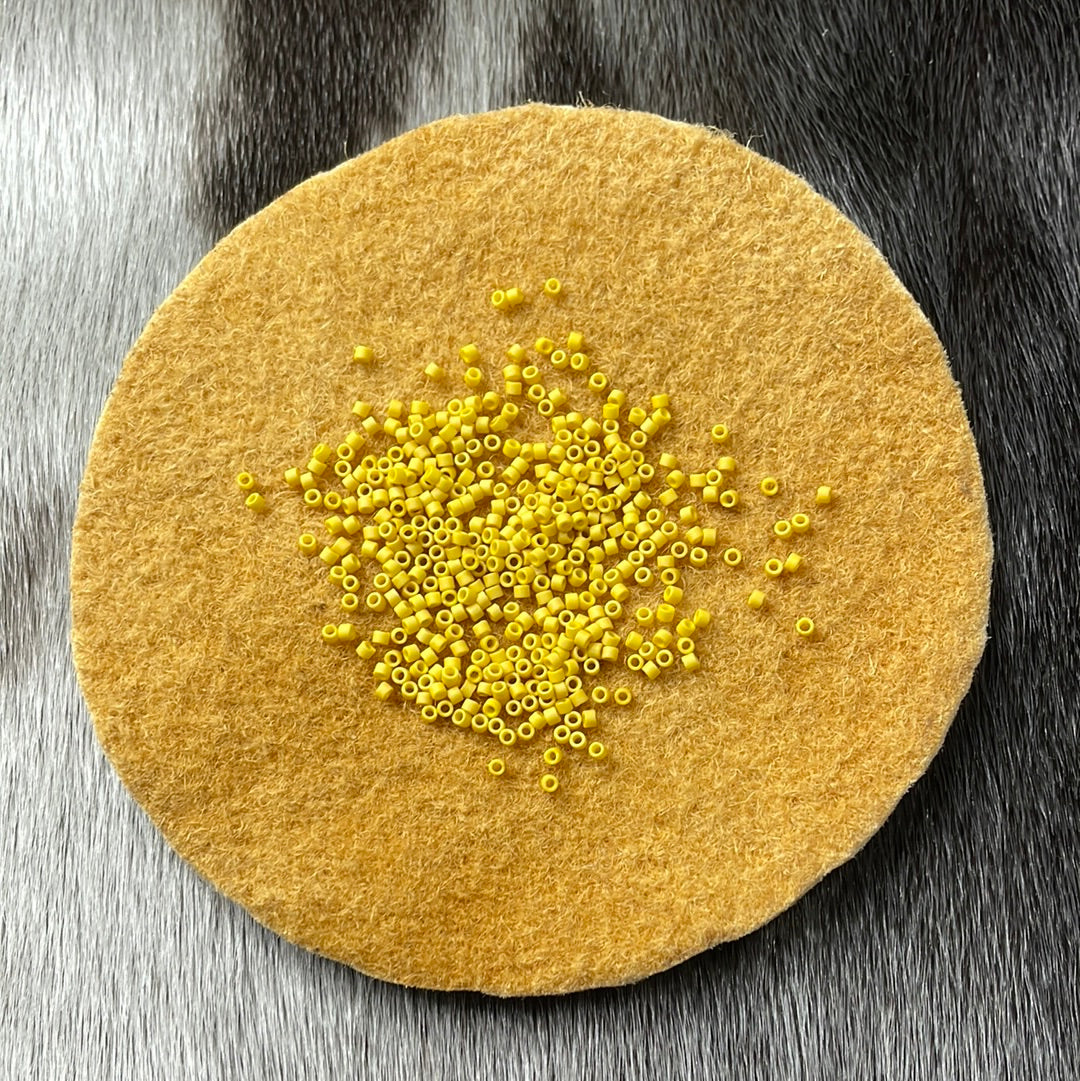 11/0 Miyuki Delica - Yellow Canary