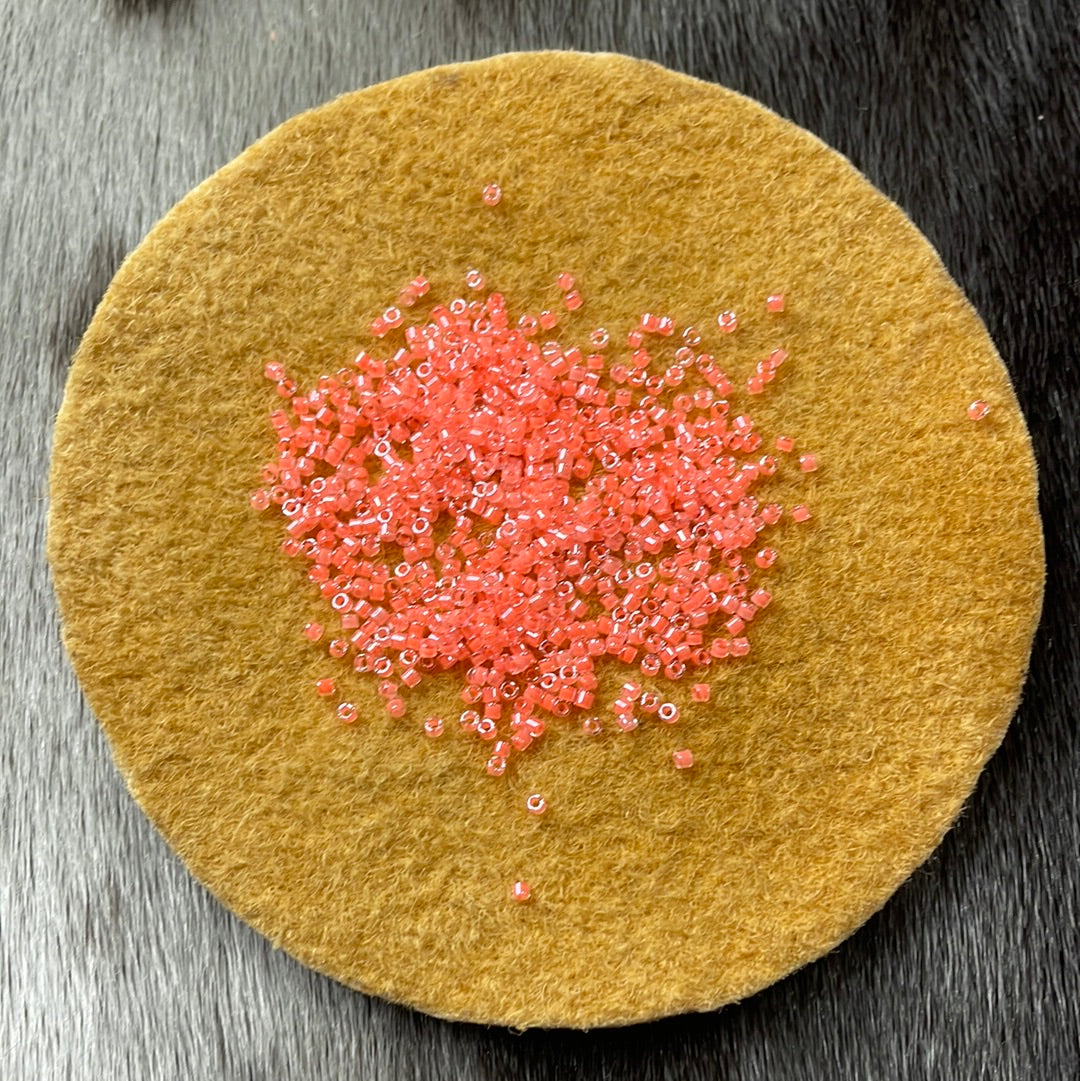 11/0 Miyuki Delica - Flamingo