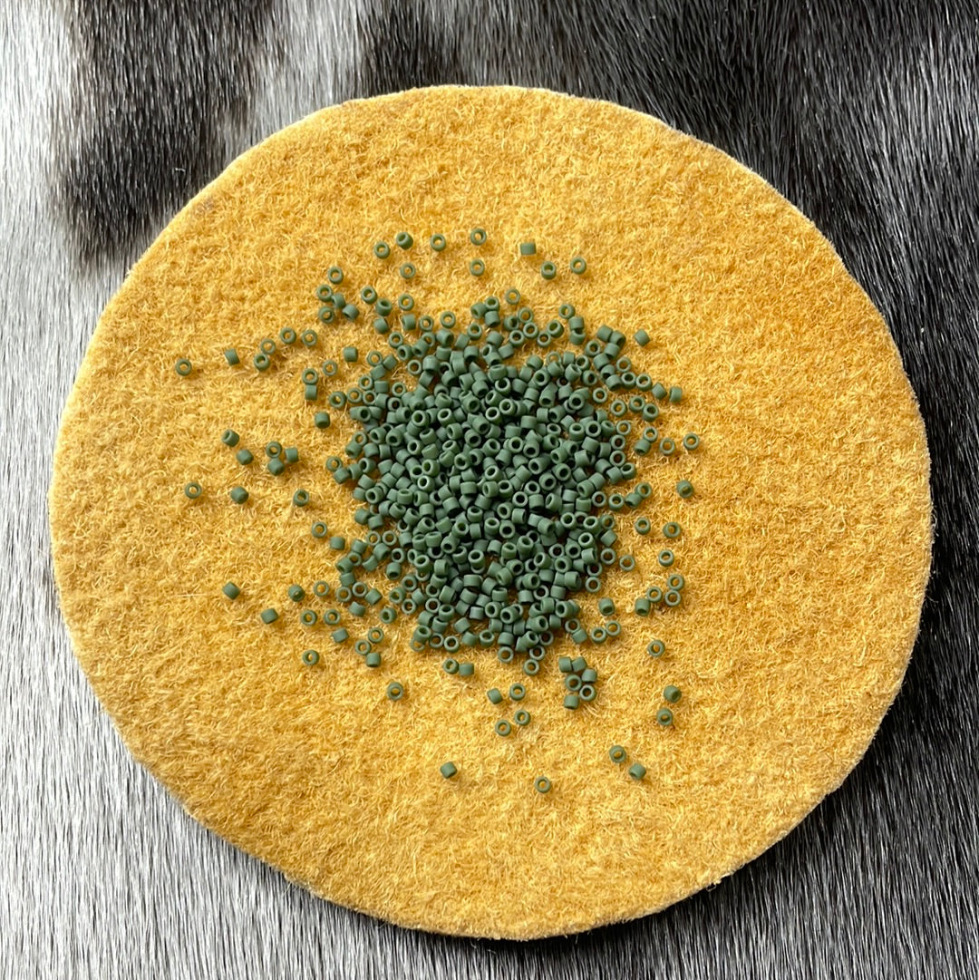 11/0 Miyuki Delica - Emerald Matte