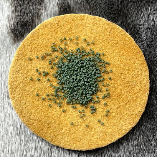 11/0 Miyuki Delica - Emerald Matte